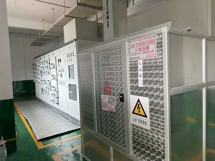 變壓器炸了?。?！是怎么回事